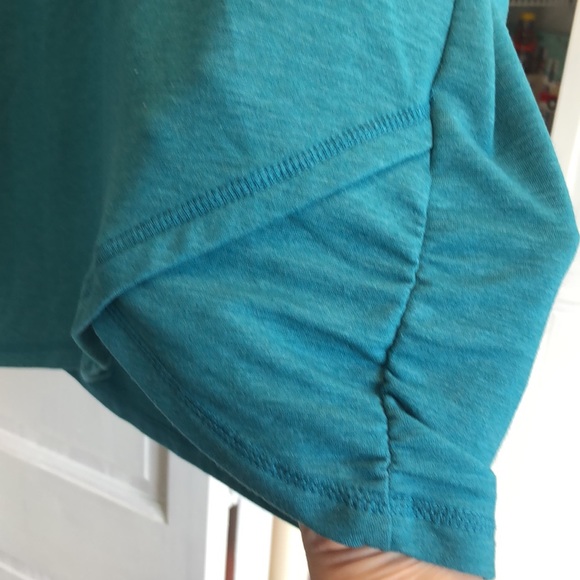 Danskin long sleeve top - Size XL - Picture 2 of 7